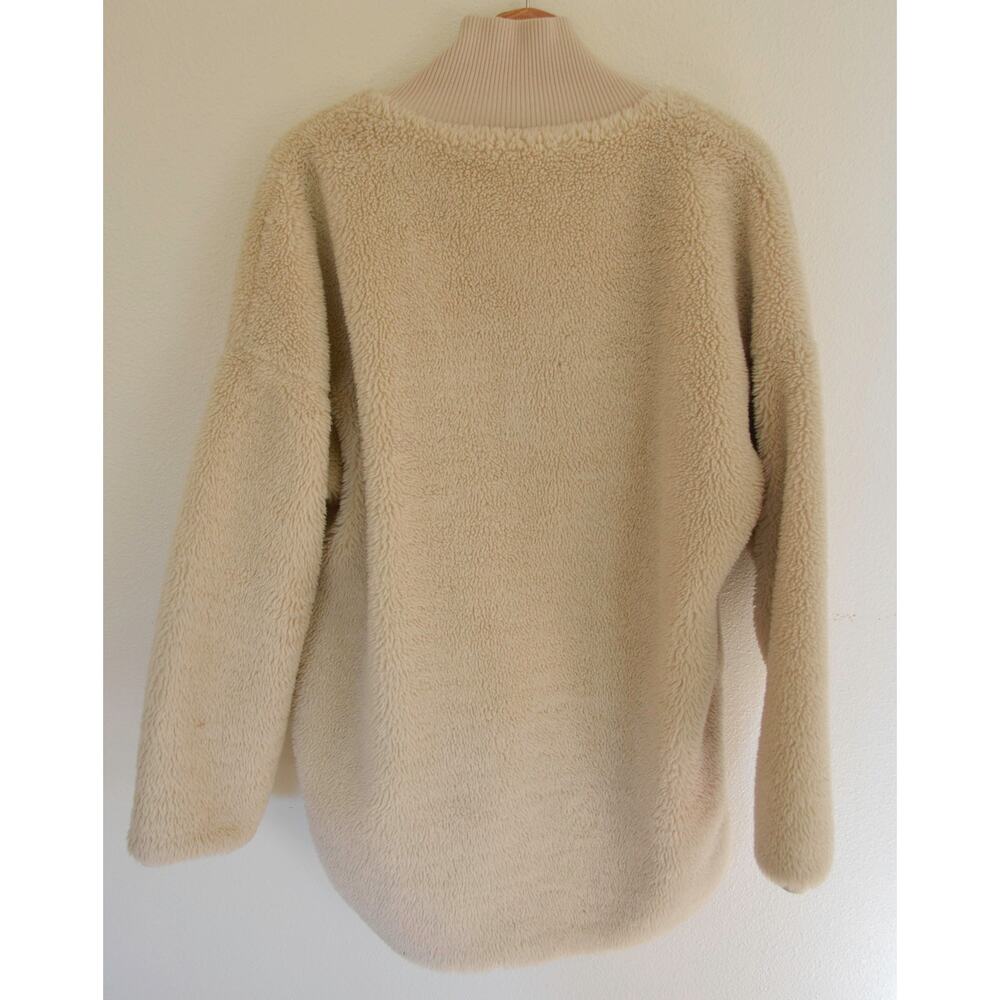Varley Marney Oversized Fuzzy Jacket Size Medium - Picture 5 of 5